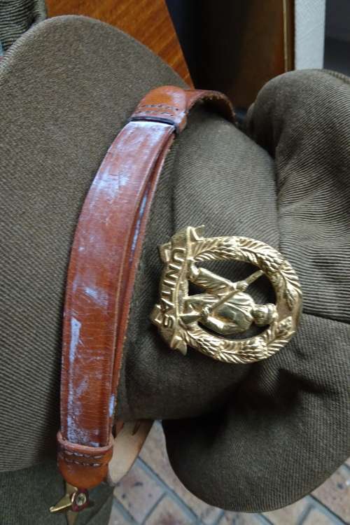 Vintage South African Defence Force Full 2nd Lieutenant Uniform Tunic/Cap/Whistle/Belt/Swagger Stick