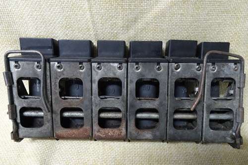 Lovely Vintage Original South African Bus Conductors Coin Dispenser.