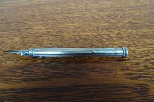Rare Antique Hinks Wells & Co. Retractable Nib Dip Pen With Retractable Tubular Reservoirs. Nib M
