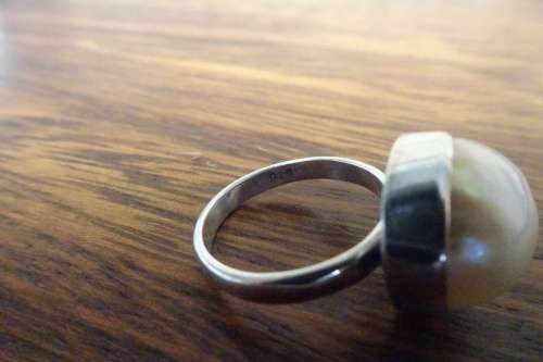 Elegant Classic Sterling Silver (925) White Mabe Pearl Dome Ring 5.9 g Diameter 17 mm Height 30 mm