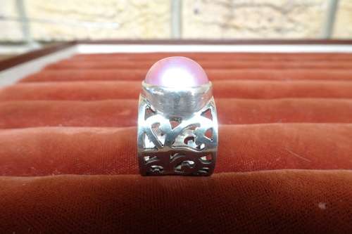 Awesome Wide Floral Band Sterling Silver Dome Ring With Pink Mabe Pearl 8.0 g Diameter 12 mm