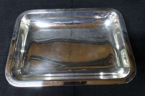 Stunning Alexe Clark Company Wellbeck Plated Silver Entree Dish With Lid and Handles