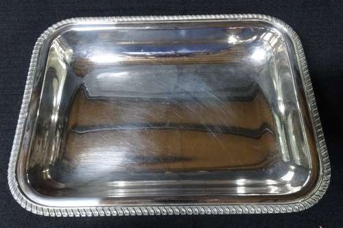 Stunning Alexe Clark Company Wellbeck Plated Silver Entree Dish With Lid and Handles