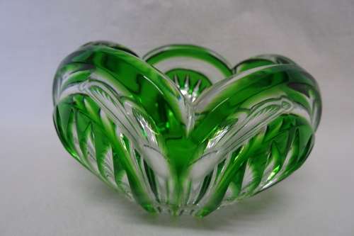 Awesome Small Clear/Green Cut Glass Bowl in Excellent Condition