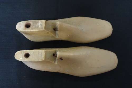 Vintage Pair of Size 7 Dress Shoe Lasts Made of Molded Plastic.
