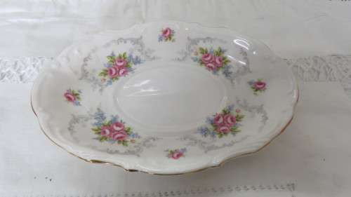 Charming Vintage Fine Bone China Royal Albert `Tranquility` Small Oval Trinket Tray/Platter