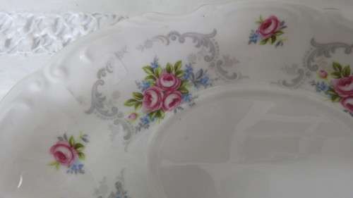 Charming Vintage Fine Bone China Royal Albert `Tranquility` Small Oval Trinket Tray/Platter