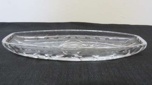Wonderful Vintage Cut Glass Trinket Tray Frosted Rose and Cut Glass Leaf Design 23 x 2,5 cm