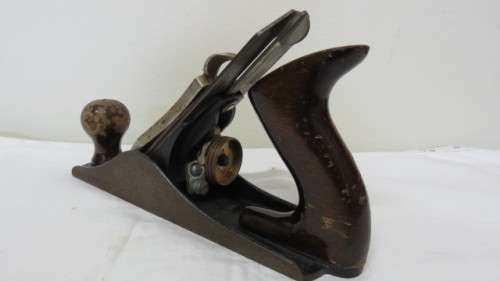 Vintage Bailey No.3 Hand Plane. Made in England.