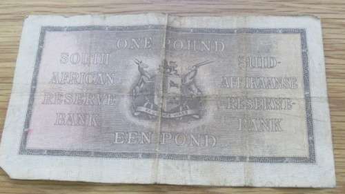 Union of South Africa Dr Johannes Postmus (1877-1947) 1942 One Pound Note A117 551997