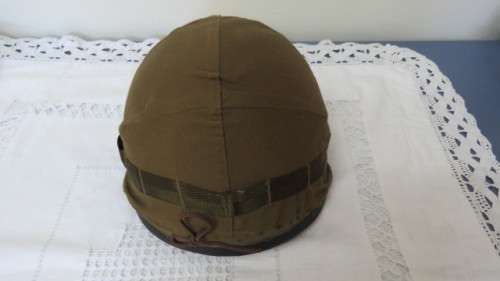 South African Defence Force Border War Kevlar Helmet in Excellent Condition 23,5 x 21,5 cm