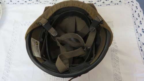 South African Defence Force Border War Kevlar Helmet in Excellent Condition 23,5 x 21,5 cm