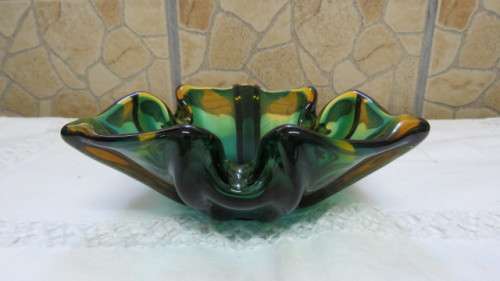 Beautiful Vintage Murano Green/Turquoise/Amber Glass Ashtray 17 x 16 cm H: 6 cm