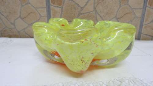 Stunning Vintage Murano Yellow/Orange Sommerso Style (Layered Glass) Heavy Round Ashtray 16 x 16cm