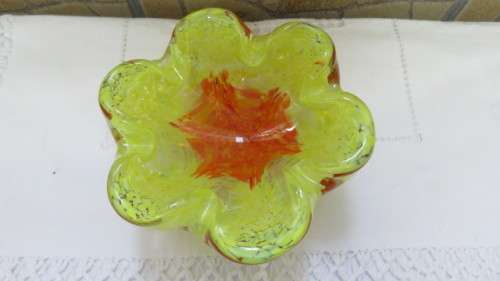 Stunning Vintage Murano Yellow/Orange Sommerso Style (Layered Glass) Heavy Round Ashtray 16 x 16cm