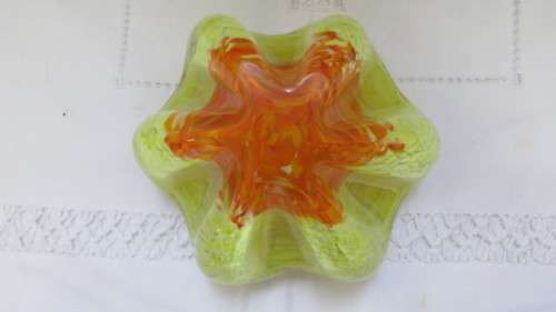 Stunning Vintage Murano Yellow/Orange Sommerso Style (Layered Glass) Heavy Round Ashtray 16 x 16cm
