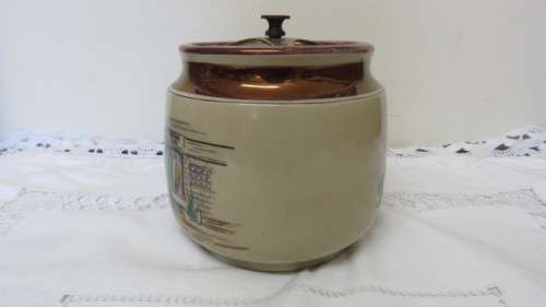Awesome Vintage Tobacco Jar Humidor Gray`s Pottery England Handpainted `Swan Inn`.