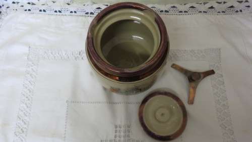 Awesome Vintage Tobacco Jar Humidor Gray`s Pottery England Handpainted `Swan Inn`.