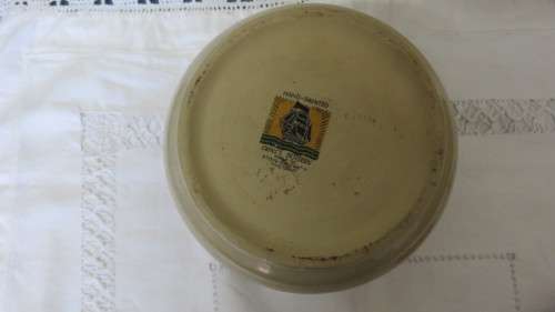 Awesome Vintage Tobacco Jar Humidor Gray`s Pottery England Handpainted `Swan Inn`.