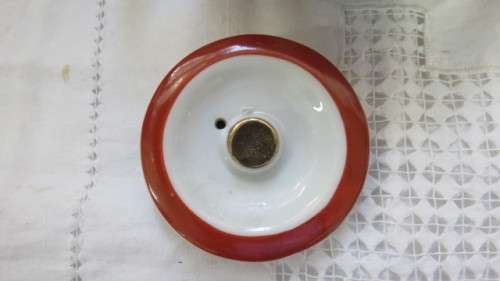 Beautiful Floral/Bird Round Porcelain Teapot With Gold Trim. Made in China H: 10 cm