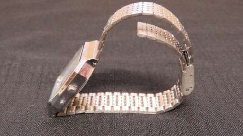 Awesome Casio Three Hand Analogue Digital Men`s Watch Stainless Steel Strap Working Order SOLD AS IS