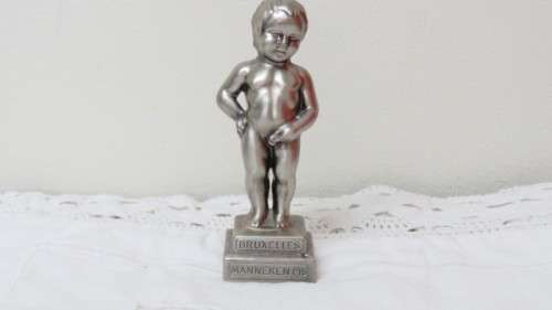 Awesome Vintage Child of Brussels Pewter `Manneken Pis` Figurine H: 13,5cm