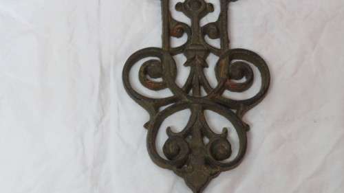Beautiful Vintage Cast Iron Cross 51 x 33 cm