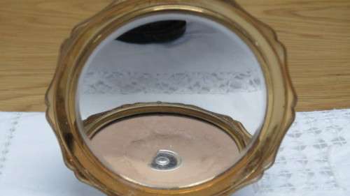 Beautiful Rare Collectible 1950s Stratton Powder Compact With Ballerina D: 8,5 cm