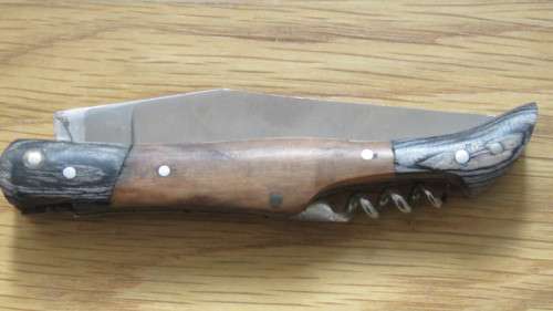 Wonderful Vintage Laguiole Olive Wood Handle Pocket Knife Made in France L: 12 cm