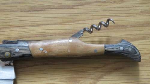 Wonderful Vintage Laguiole Olive Wood Handle Pocket Knife Made in France L: 12 cm