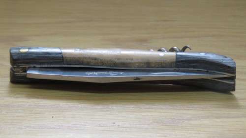 Wonderful Vintage Laguiole Olive Wood Handle Pocket Knife Made in France L: 12 cm