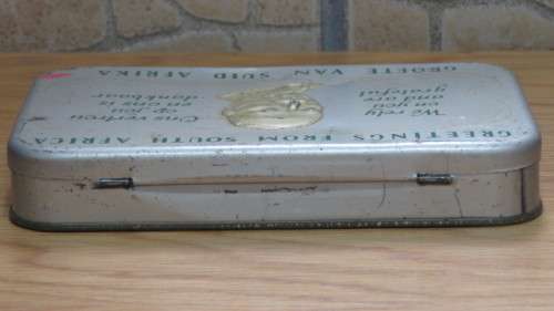 Rare Vintage WWII Chocolate Gift Tin Issued to South African Troops by Jan Smuts 17,5 x 11,5 cm