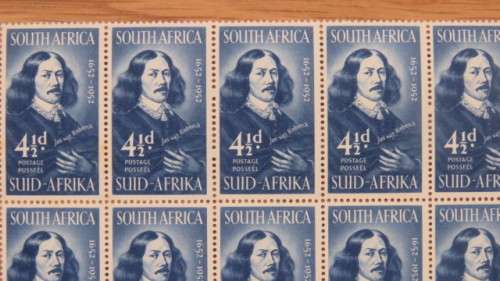 Block of Ten Unused 1952 Union of South Africa Tercentenary of Landing of Van Riebeeck 4 1/2d Stamps