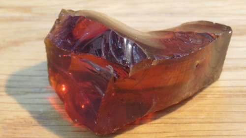 Beautiful Golden Sun Amber Andara Monatomic Free Form Crystal 5 x 3,5 x 2,8 cm