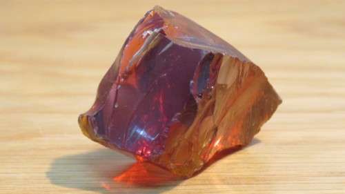 Beautiful Golden Sun Amber Andara Monatomic Free Form Crystal 5 x 3,5 x 2,8 cm