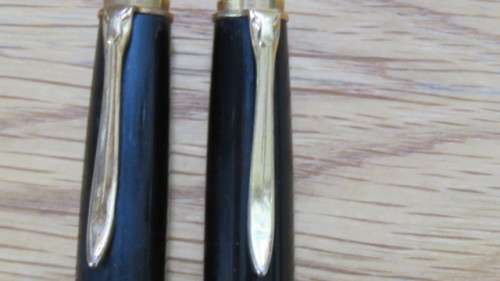 Two Superb Vintage 1950`s Pelikan 400 Fountain Pens With 14K Gold Nibs L: 13,2 cm