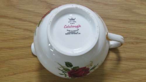 Pretty Vintage Colclough Bone China Rose Pattern Footed Creamer H: 8,5 cm