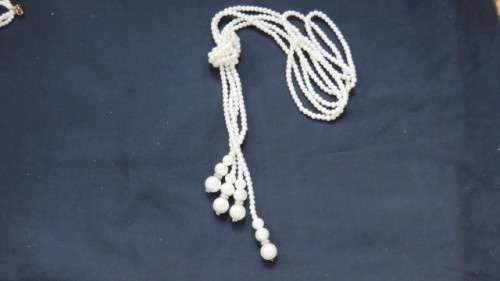 Vintage Long Faux Pearl Lariat Necklace/Twisted Faux Pearl Necklace and Brooch See Description