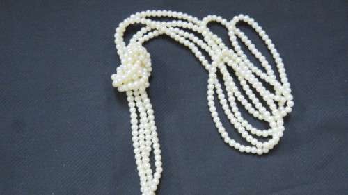 Vintage Long Faux Pearl Lariat Necklace/Twisted Faux Pearl Necklace and Brooch See Description