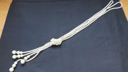 Vintage Long Faux Pearl Lariat Necklace/Twisted Faux Pearl Necklace and Brooch See Description
