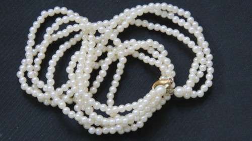 Vintage Long Faux Pearl Lariat Necklace/Twisted Faux Pearl Necklace and Brooch See Description