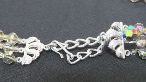 Beautiful Vintage Triple String Cut Glass Beaded Necklace With Extender Chain L: 23 cm