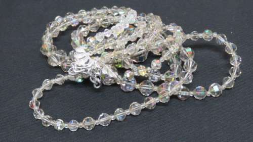 Beautiful Vintage Triple String Cut Glass Beaded Necklace With Extender Chain L: 23 cm
