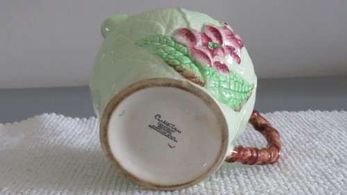 Fantastic Vintage Carlton Ware Custard Jug With Foxglove Pattern H: 11 cm
