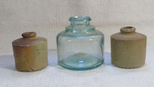 Stunning Vintage Glass Jar/Two Stoneware `Pork Pie` Short Style Ink Pots