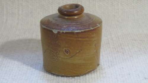 Stunning Vintage Glass Jar/Two Stoneware `Pork Pie` Short Style Ink Pots