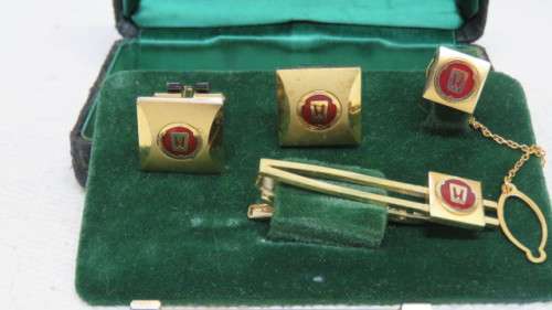 Collection of Four Boxed Vintage Cufflinks/Tie Clip Sets Details in Description