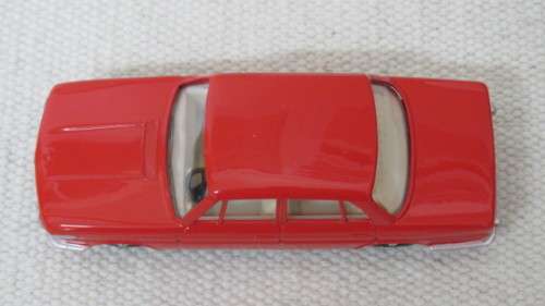 Fantastic Vintage Boxed DeAgostini Mattel Dinky Toys BMW 1500 #534 Scale 1:43 L:10,5 cm
