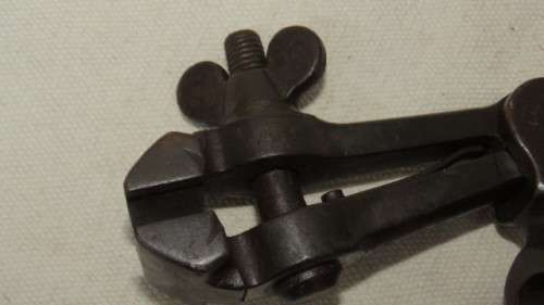 Vintage Vice With Wrench L: 25 cm