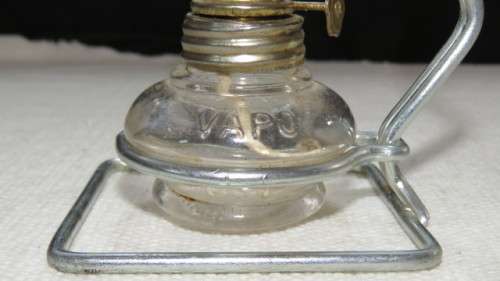 Vintage Boxed Vapo-Cresolene Vaporising Inhalant Outfit